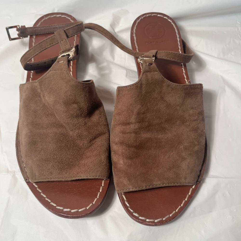 Women's Tory Burch Gemini Link Ankle Strap Sandal Brown Suede, size 6.5